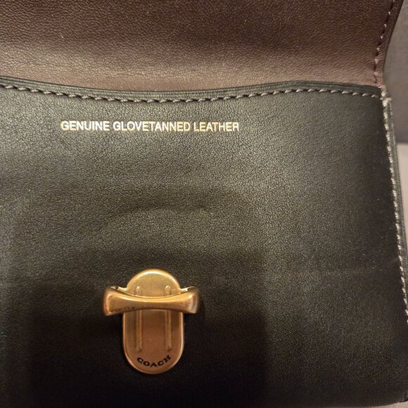 Coach Studio Medium Wallet Clutch in Brass/Black Glovetanned Leather C6727 - Picture 3 of 8